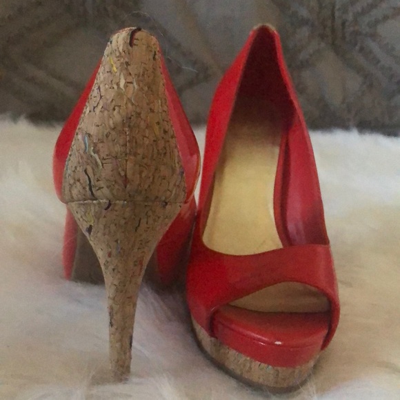 HOT!! Red Jessica Simpson pumps - Picture 3 of 4